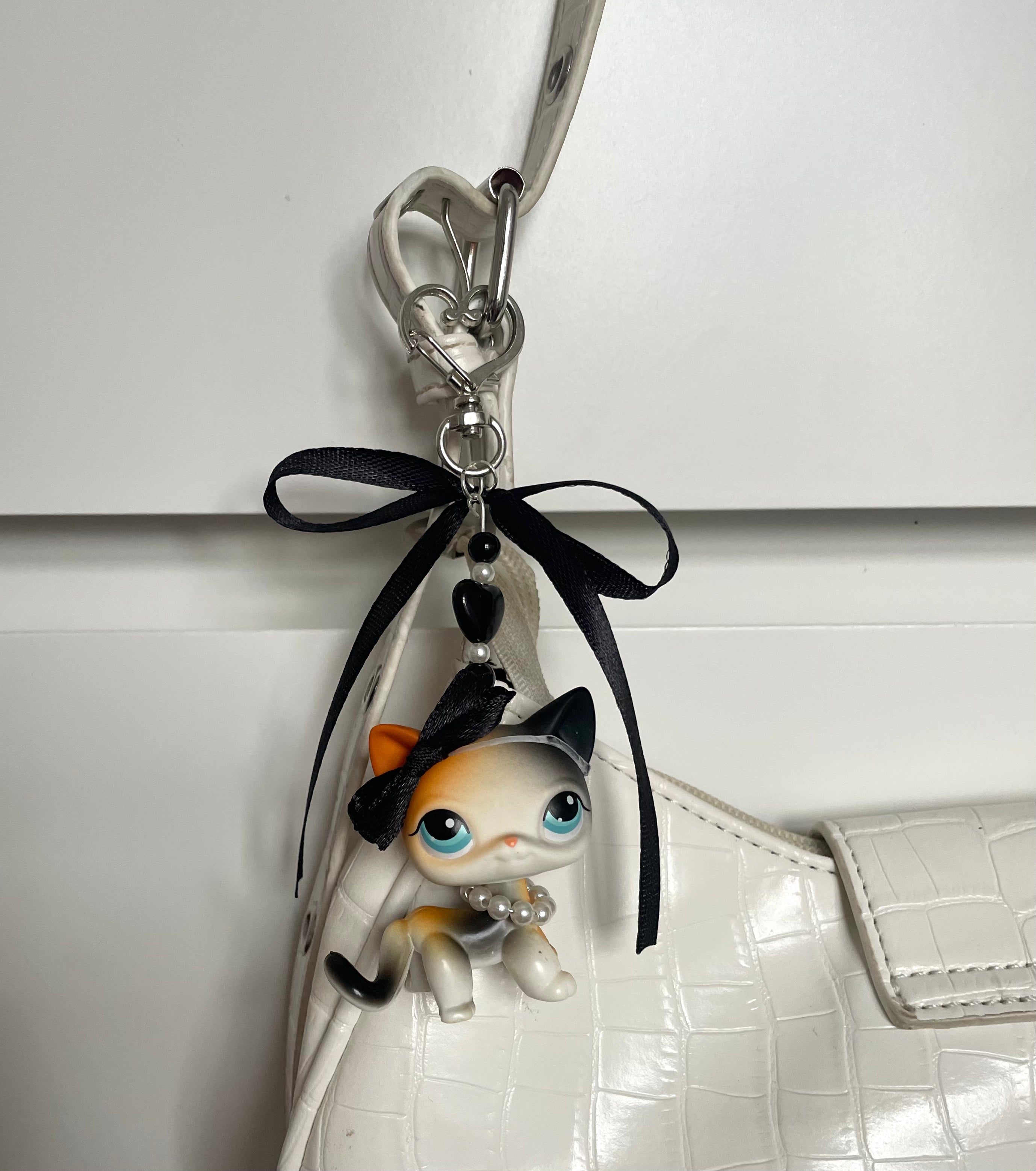 Littlest Pet Shop Keyring/Bag charm shorthair cat #106