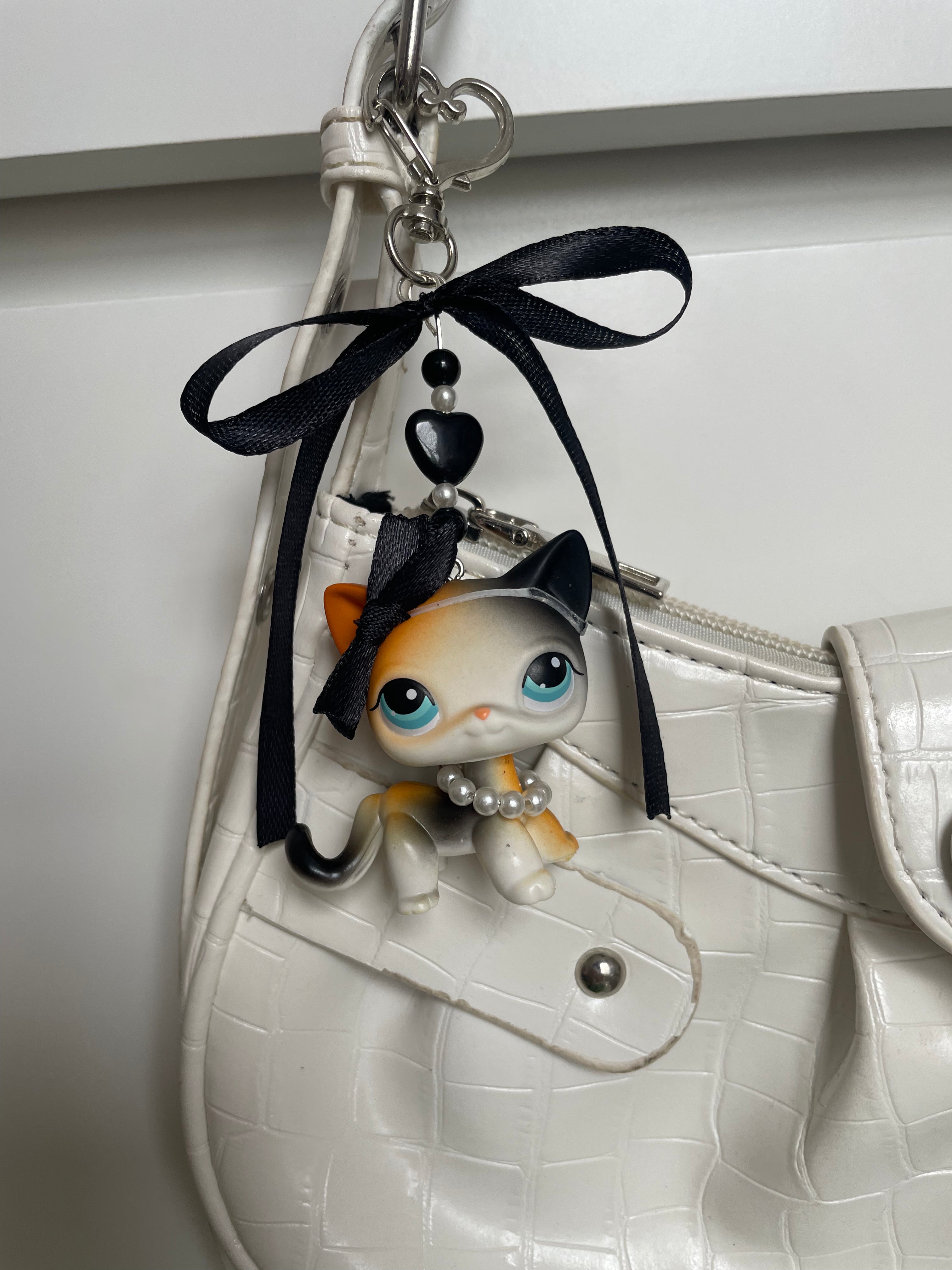 Littlest Pet Shop Keyring/Bag charm shorthair cat #106